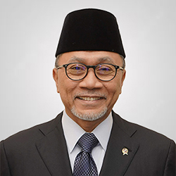 H.E.DR. (H.C.) H. ZULKIFLI HASAN, S.E., M.M.